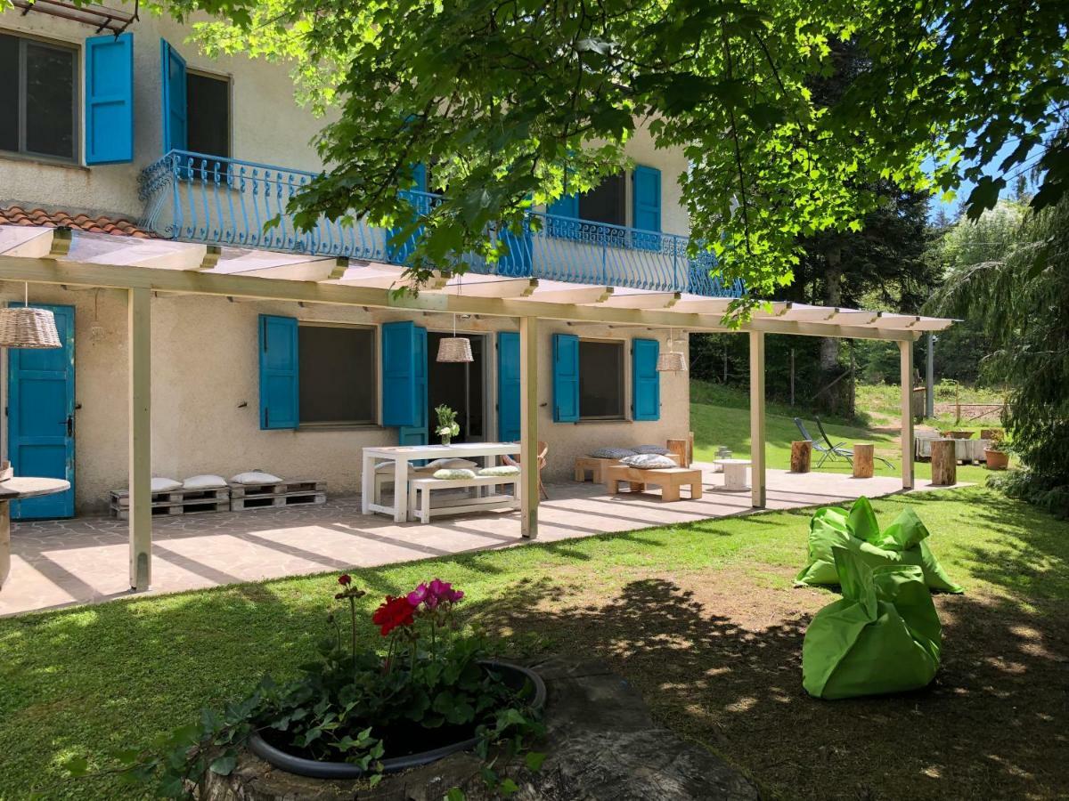 Agriturismo La Casa Nel Bosco Boveglio Exterior foto